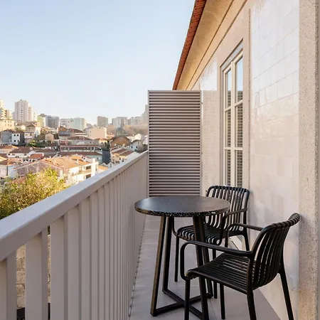 Host Wise - Fervenca Boutique Palace Appartement *