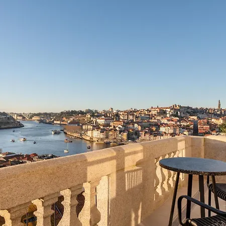 Host Wise - Fervenca Boutique Palace Appartement *