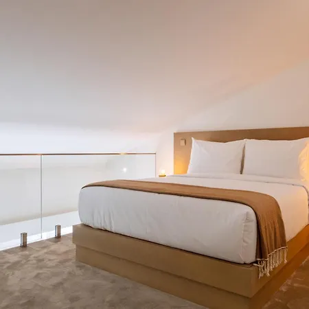 Host Wise - Fervenca Boutique Palace * Βίλα Νόβα ντε Γκάια