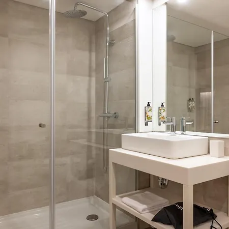 Host Wise - Fervenca Boutique Palace Βίλα Νόβα ντε Γκάια