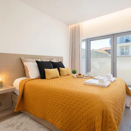 Host Wise - Fervenca Boutique Palace Appartement *