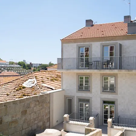 Host Wise - Fervenca Boutique Palace Appartement Vila Nova de Gaia