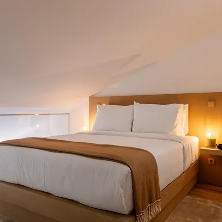 Host Wise - Fervenca Boutique Palace Apartment