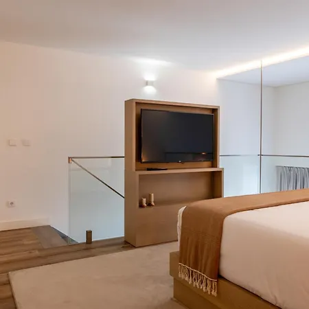 Host Wise - Fervenca Boutique Palace