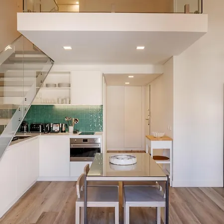 Host Wise - Fervenca Boutique Palace Apartment