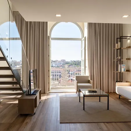 Host Wise - Fervenca Boutique Palace Apartment