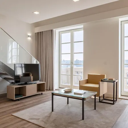 Host Wise - Fervenca Boutique Palace * Vila Nova de Gaia