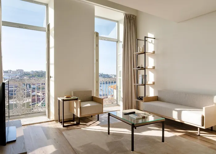 Host Wise - Fervenca Boutique Palace